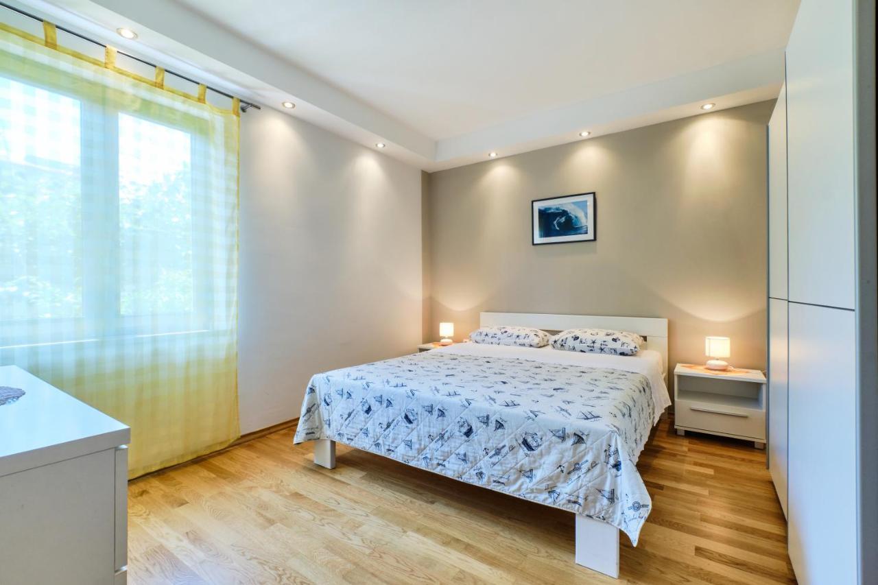 Apartments Ady Mali Lošinj Esterno foto